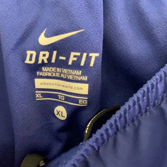 Nike dri-fit shorts - Picture 3 of 4